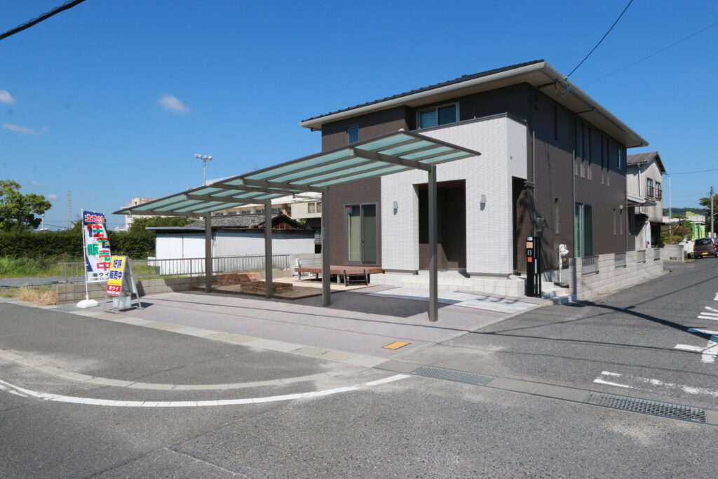 岡山市中区藤崎　中古戸建　5298万円　ウイ