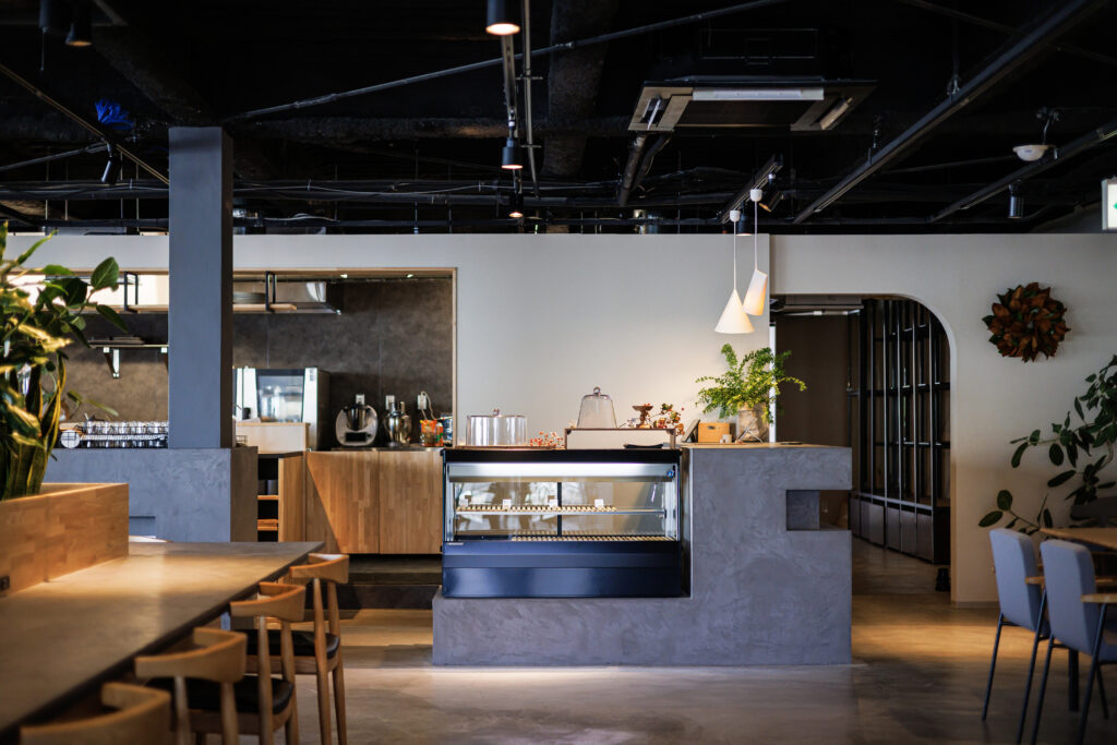 岡山市北区店舗リノベージョンスぺシアラボ施工事例