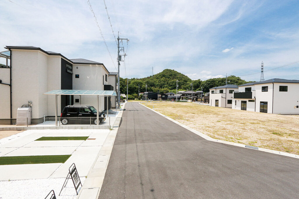玉野市長尾　分譲地　コクエイ