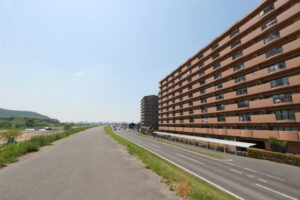 岡山市中区兼基　サントノーレ岡山東　マンション　2080万円　FKM