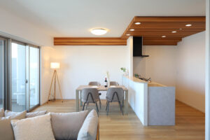 岡山市南区西市　アウルステージ西市　マンション　　3680万円　ナラムラ