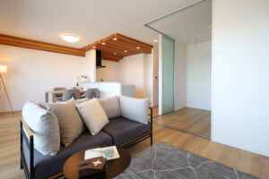 岡山市南区西市　アウルステージ西市　マンション　　3680万円　ナラムラ