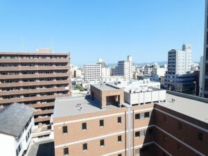 岡山市北区東古松1　医大南パークマンション　1740万円　ナラムラ
