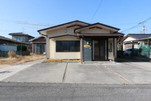 岡山市東区大多羅 平家 2300万円 とんがり屋
