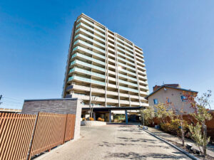 岡山市中区さい アルビオガーデンさい八景 マンション 4200万円 アローズネクスト