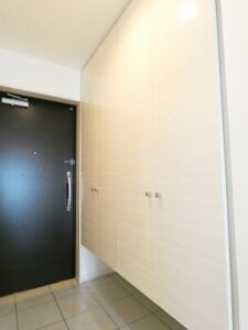 岡山市南区西市　アウルステージ西市　マンション　3580万円　ナラムラ