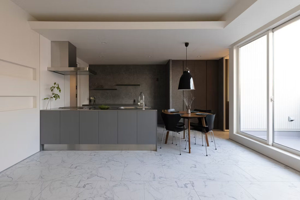 岡山市中区江並デザイナーズ住宅「NEST HUS」２