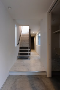 岡山市中区江並デザイナーズ住宅「NEST HUS」６