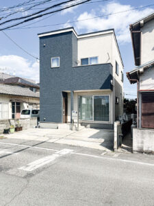 岡山市北区北長瀬本町　売家　オーナーチェンジ　収益物件　3200万円　日興不動産