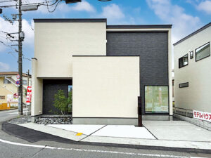 岡山市南区芳泉4　新築建売　3999万円　ファミリーホーム