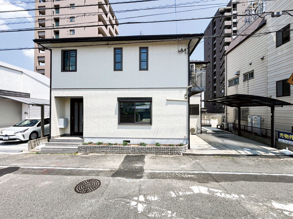 岡山市北区富町　中古住宅　4690万円　ファーストランド