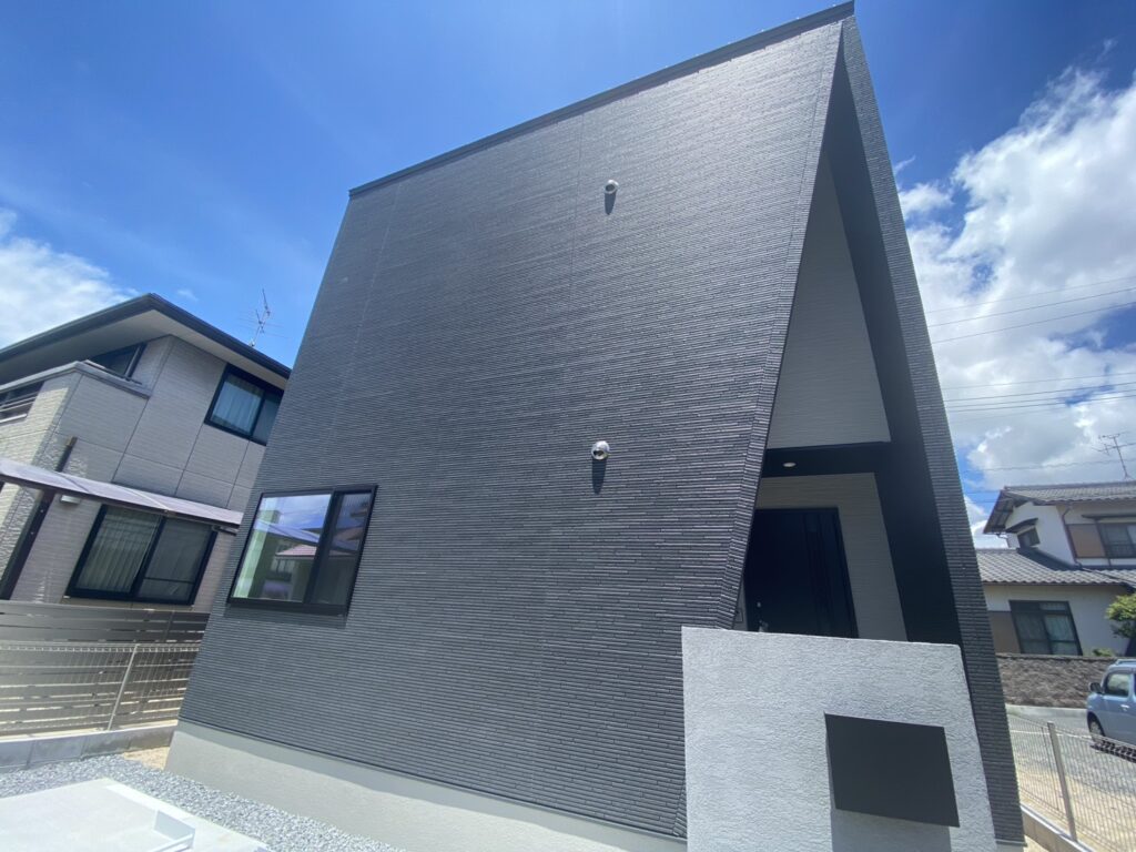 岡山市南区南輝3丁目　新築建売住宅　3695万円　立建エステイト