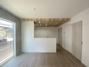 岡山市南区南輝3丁目　新築建売住宅　3695万円　立建エステイト