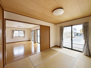 【岡山市南区万倍】JR備前西市駅まで徒歩11分！生活施設充実エリア！和室2