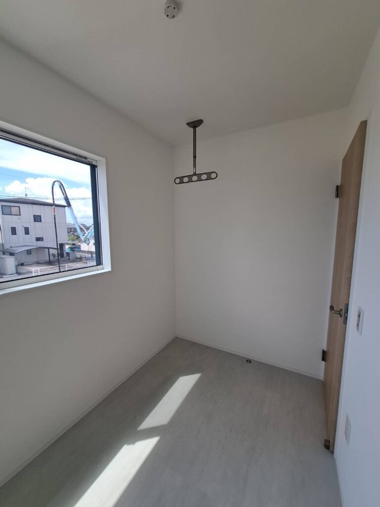 岡山市北区平田　新築建売住宅　2号棟　4496万円　フラワーホーム㈱