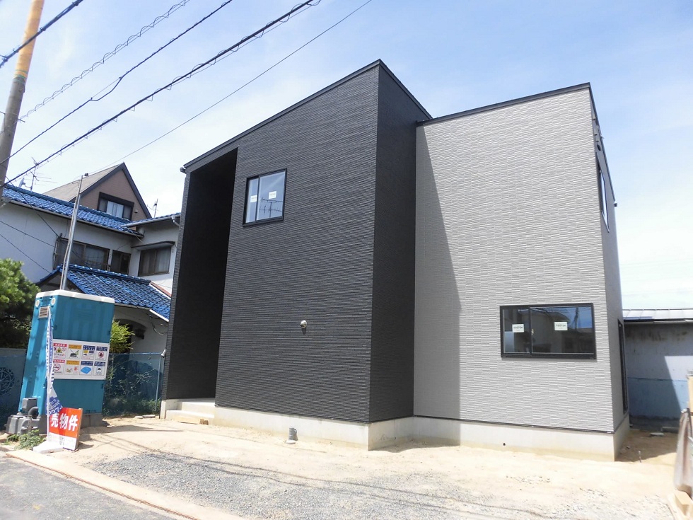 岡山市南区芳泉1丁目 新築建売住宅 3847万円 フラワーホーム