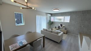 岡山市南区南輝3丁目 新築建売住宅 3797万円 フラワーホーム㈱